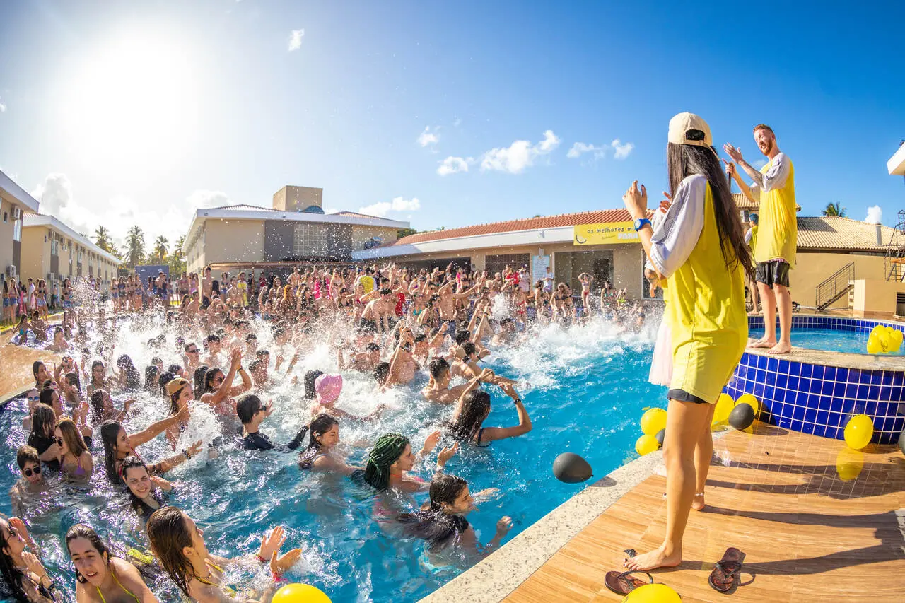 Grupo de viajantes em excursão da Leonel Excursão